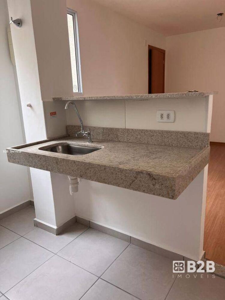 Apartamento, 2 quartos, 42 m² - Foto 2