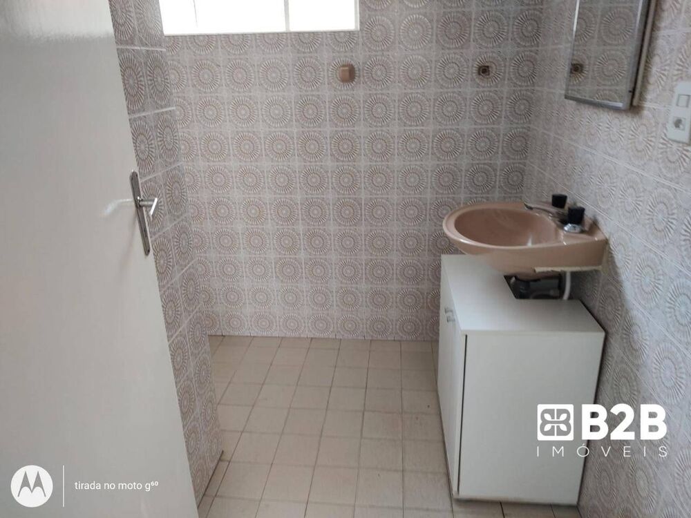Casa para alugar com 5 quartos, 280m² - Foto 7