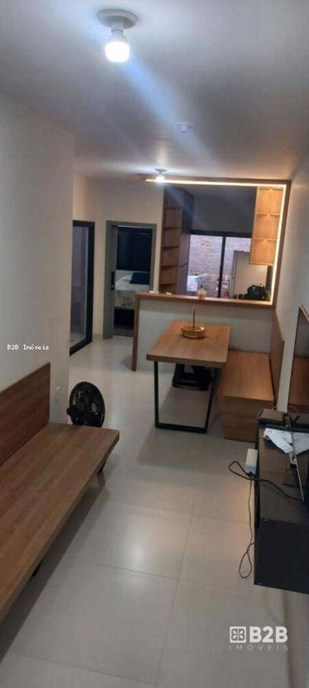 Casa, 2 quartos, 51 m² - Foto 1