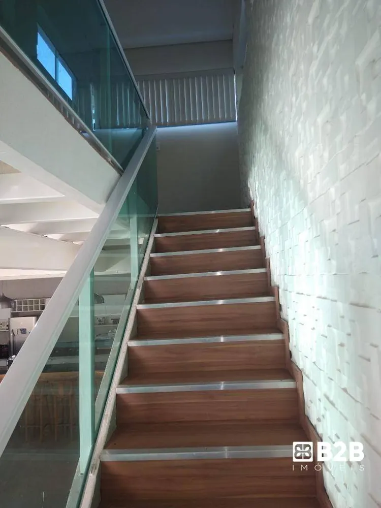 Casa, 3 quartos, 330 m² - Foto 2