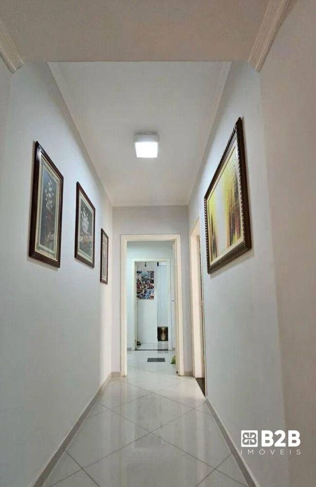 Casa, 3 quartos, 214 m² - Foto 6