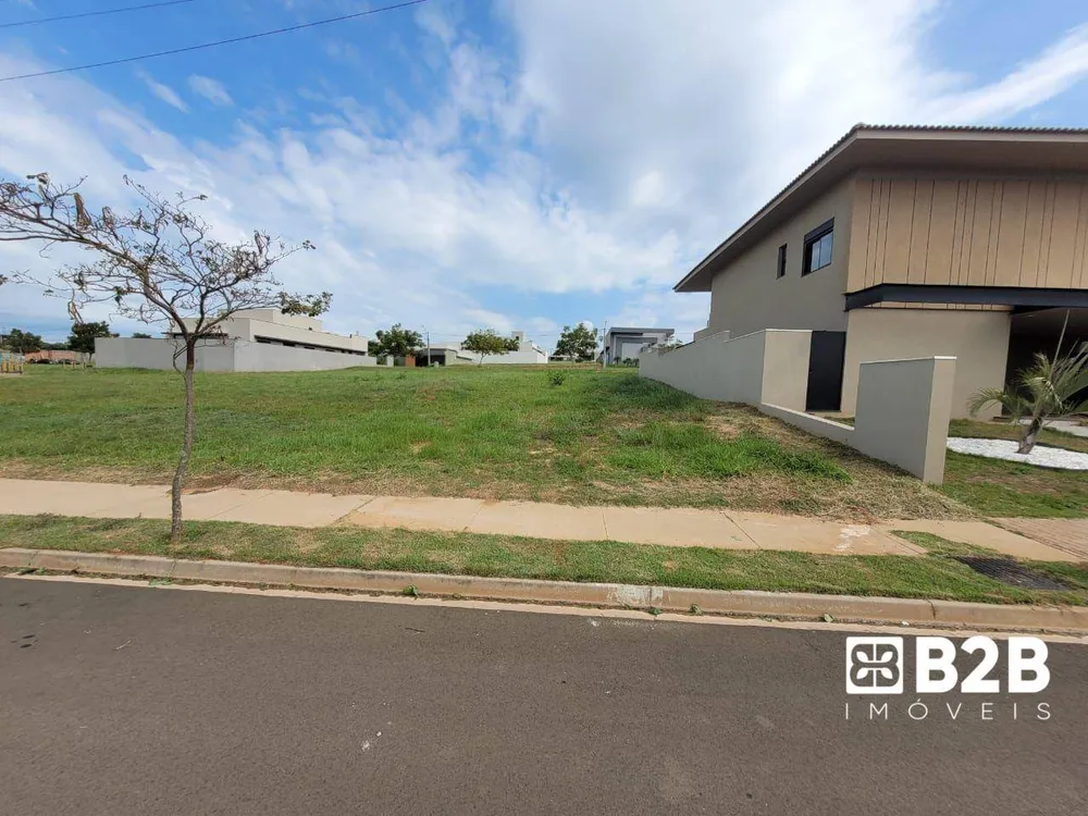 Loteamento e Condomínio, 377 m² - Foto 1
