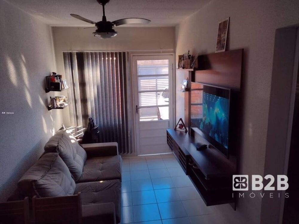 Casa, 2 quartos, 47 m² - Foto 17