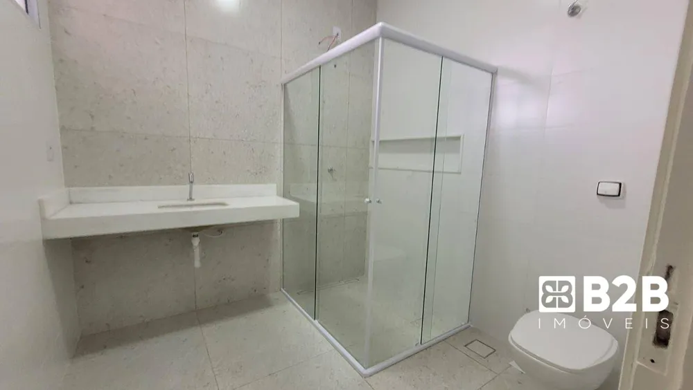 Casa, 3 quartos, 172 m² - Foto 2