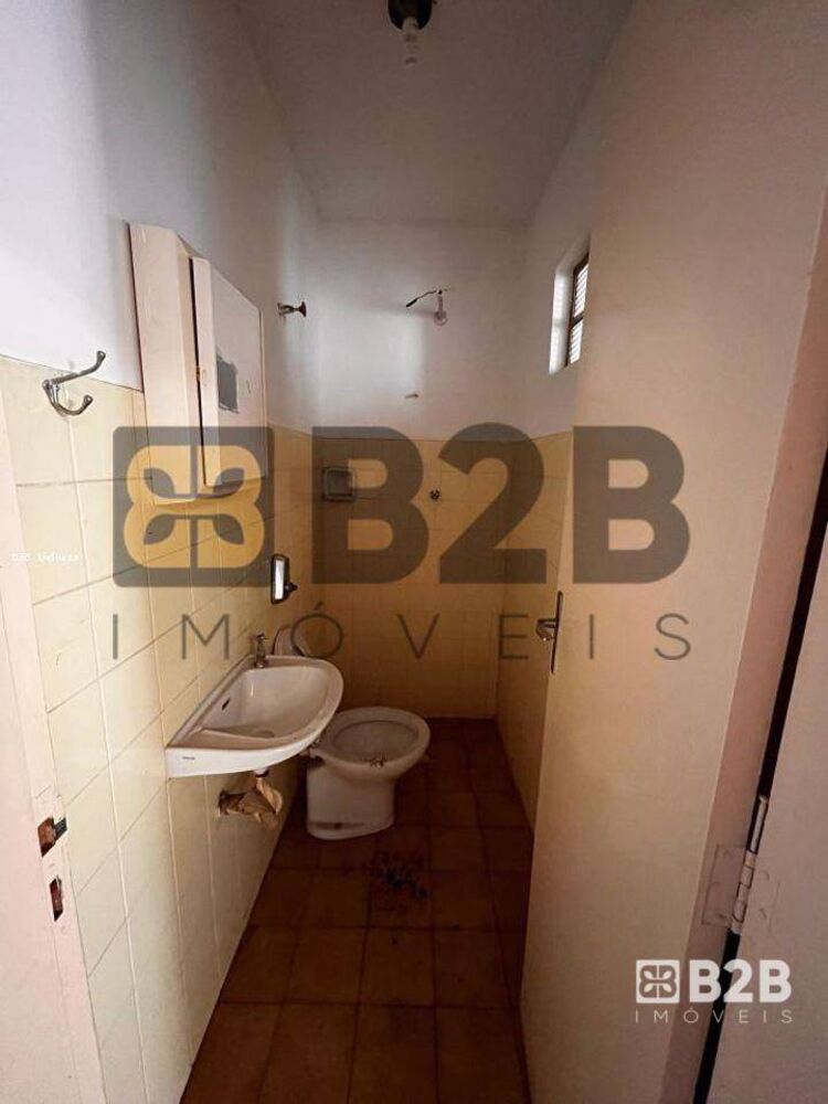 Casa, 5 quartos, 206 m² - Foto 2