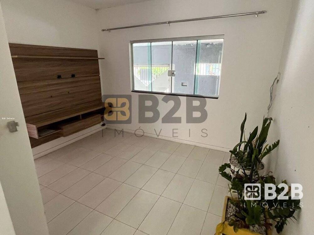 Casa, 2 quartos, 92 m² - Foto 1