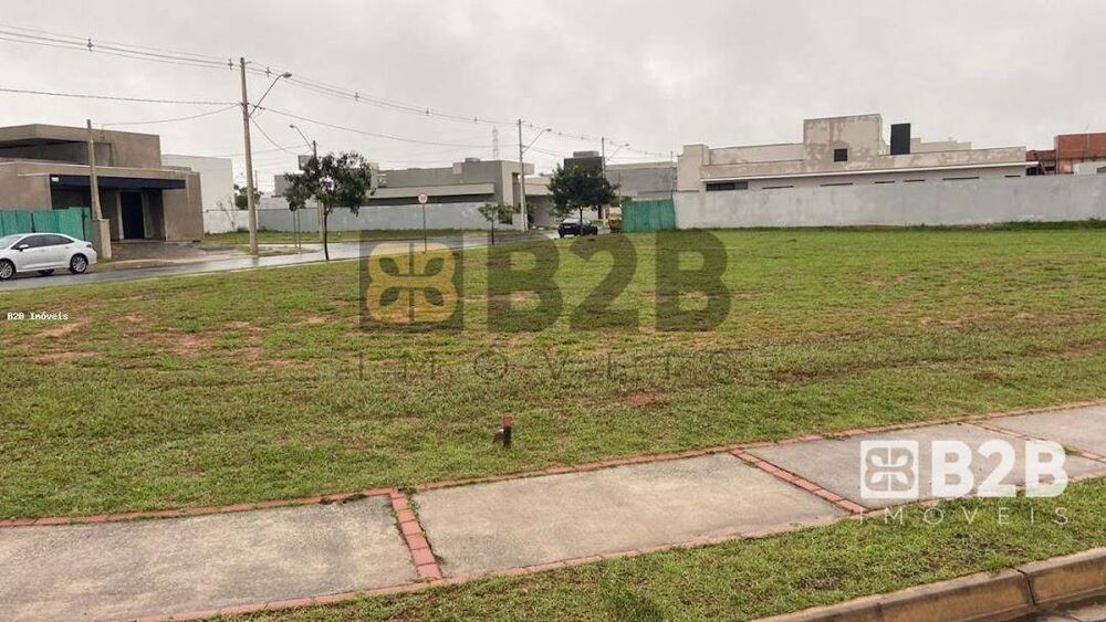 Loteamento e Condomínio, 650 m² - Foto 1