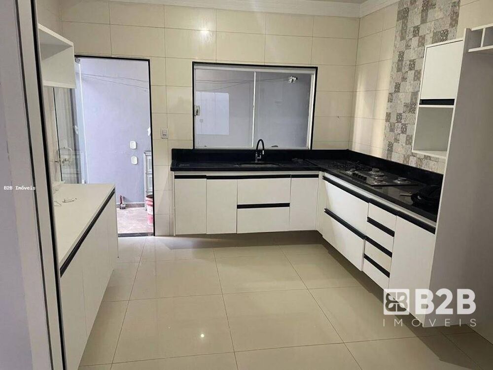 Casa, 2 quartos, 200 m² - Foto 4