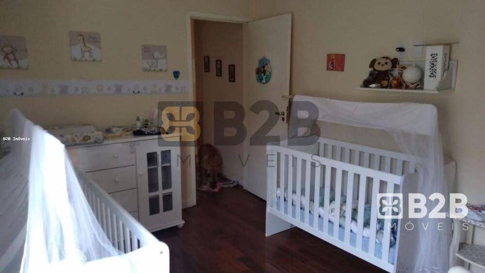 Casa, 3 quartos, 225 m² - Foto 4