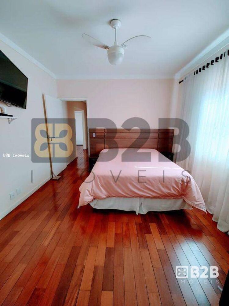 Casa, 3 quartos, 225 m² - Foto 2