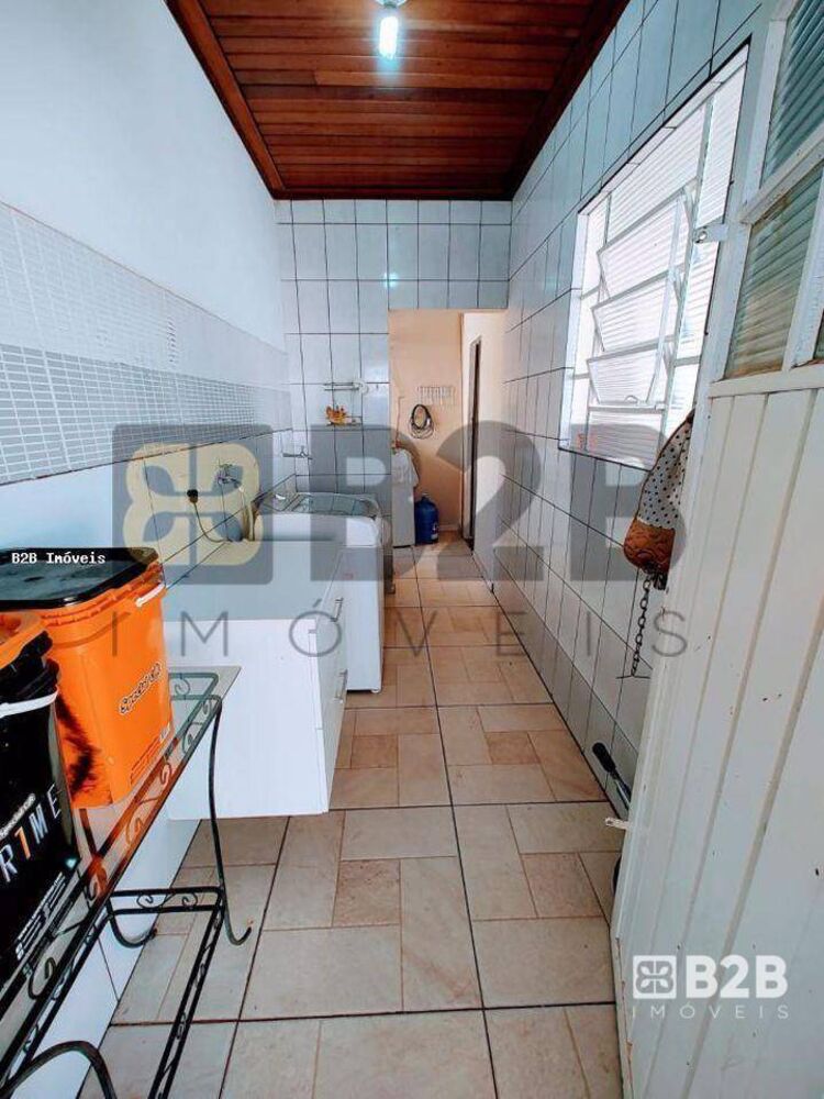 Casa, 3 quartos, 225 m² - Foto 8