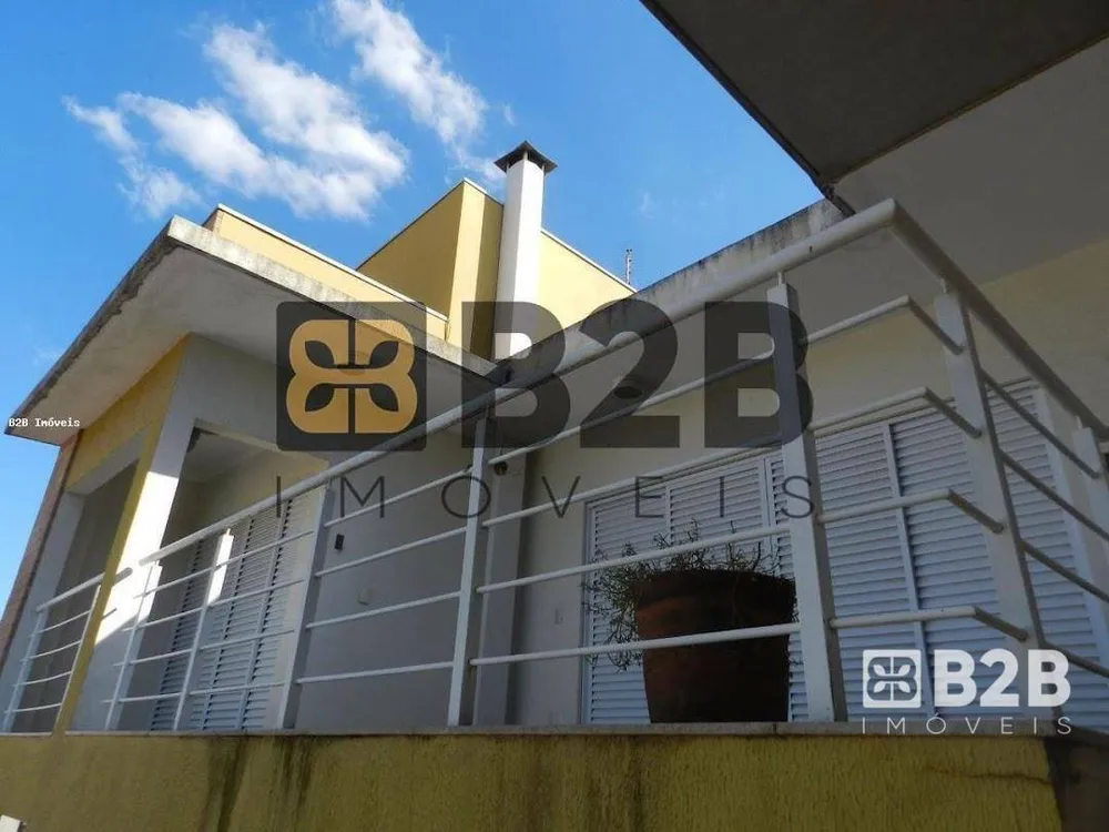 Casa, 3 quartos, 344 m² - Foto 1
