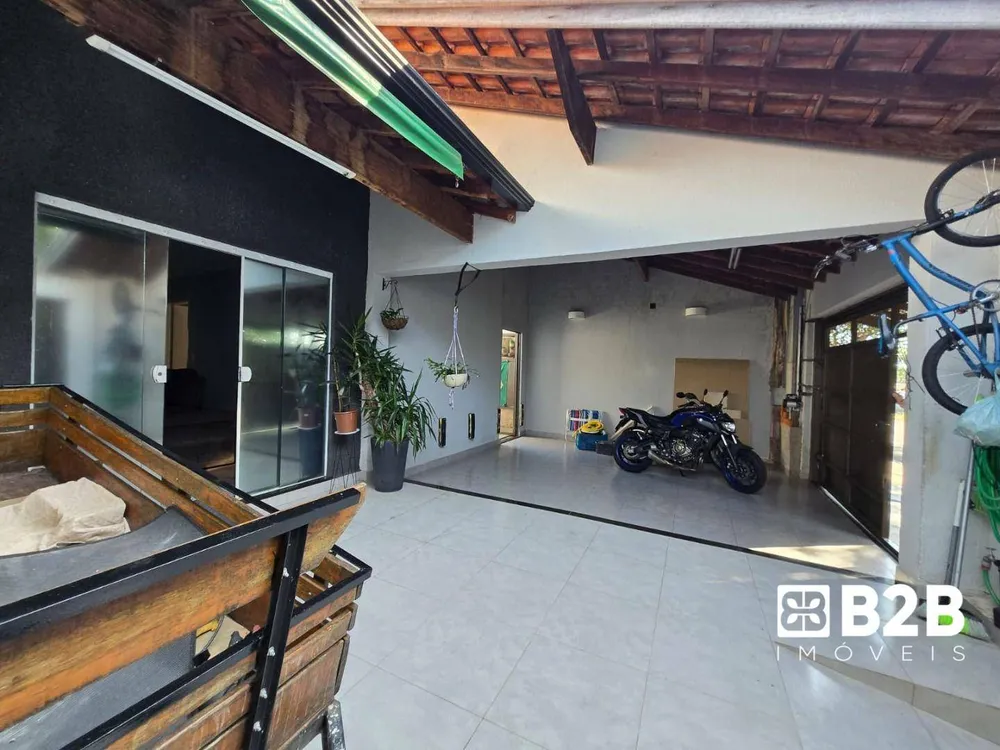 Casa, 3 quartos, 180 m² - Foto 2