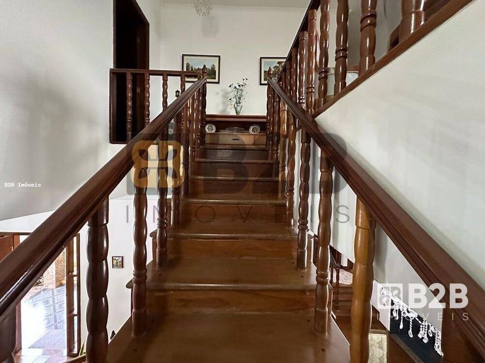 Casa, 3 quartos, 310 m² - Foto 11