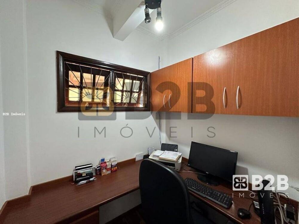 Casa, 3 quartos, 310 m² - Foto 9