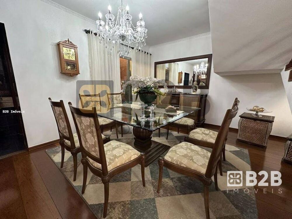 Casa, 3 quartos, 310 m² - Foto 6