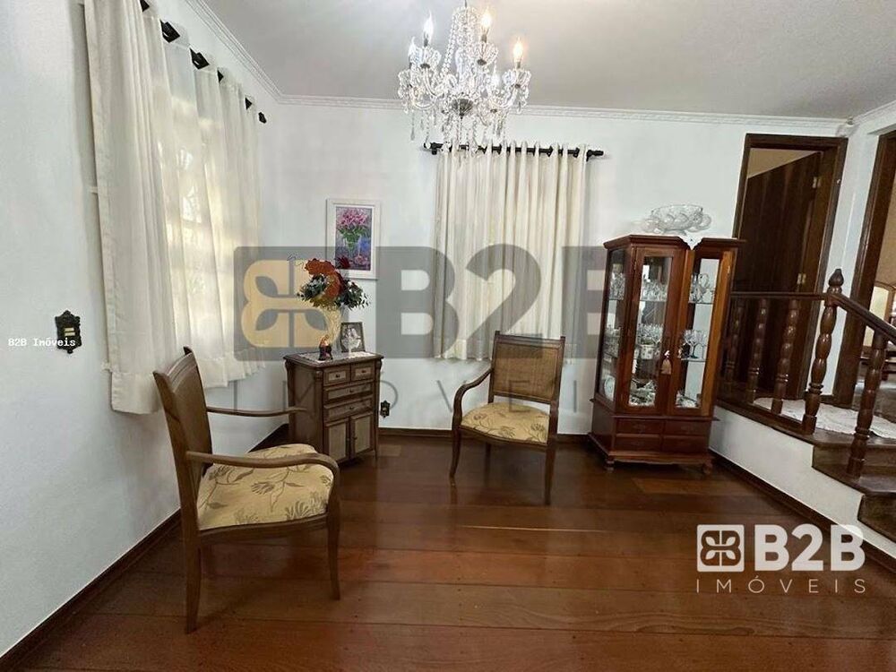 Casa, 3 quartos, 310 m² - Foto 5