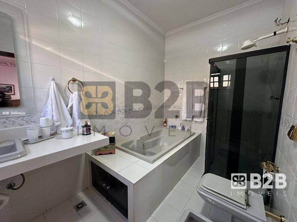 Casa, 3 quartos, 310 m² - Foto 18