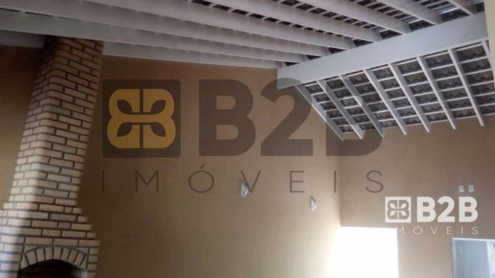 Casa, 3 quartos, 175 m² - Foto 2