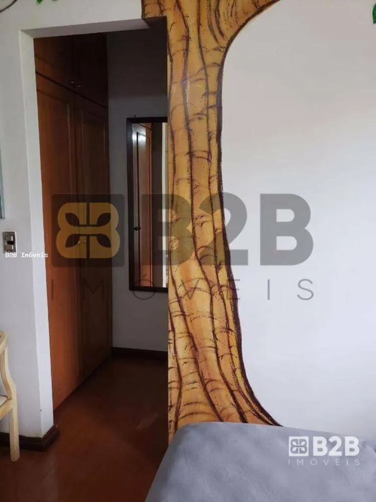Casa, 4 quartos, 300 m² - Foto 9