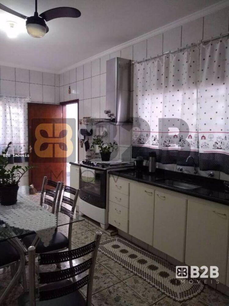 Casa, 2 quartos, 164 m² - Foto 3