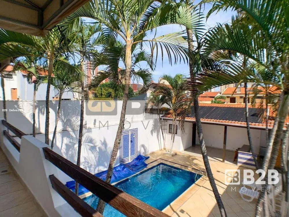 Casa, 3 quartos, 300 m² - Foto 1