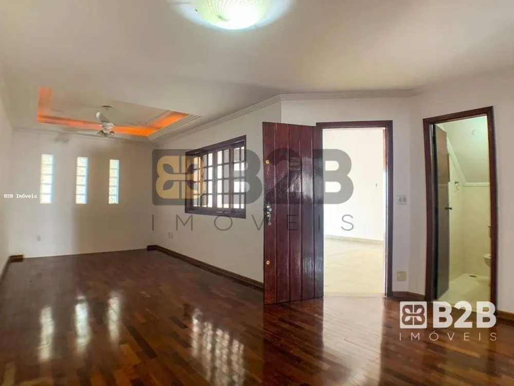 Casa, 3 quartos, 300 m² - Foto 4
