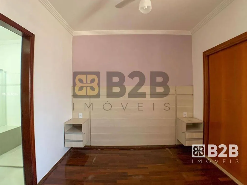 Casa, 3 quartos, 300 m² - Foto 12