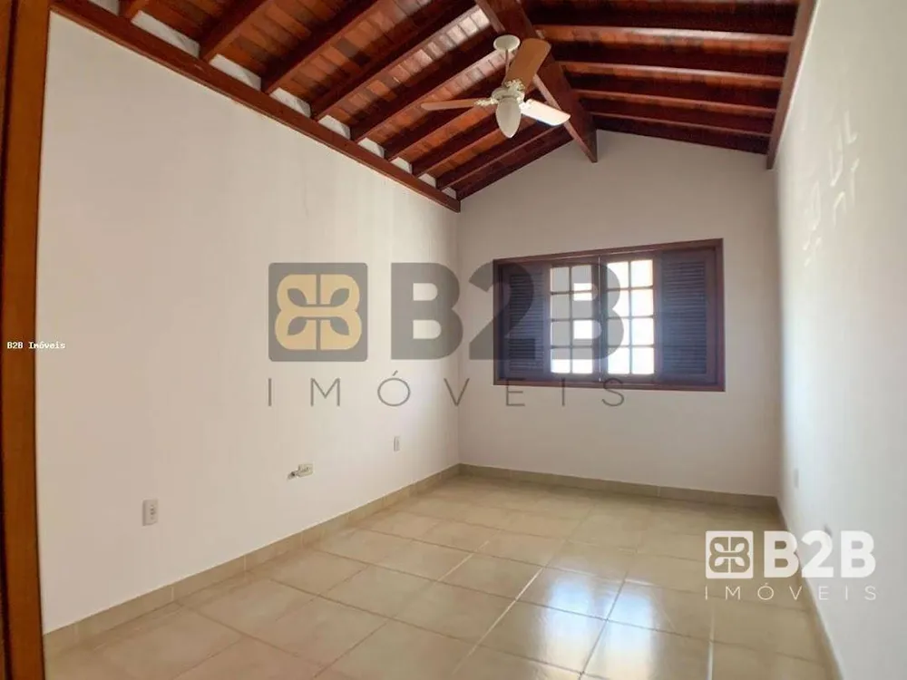 Casa, 3 quartos, 300 m² - Foto 13