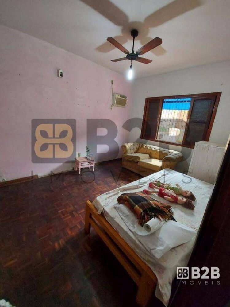 Casa à venda com 5 quartos, 232m² - Foto 17