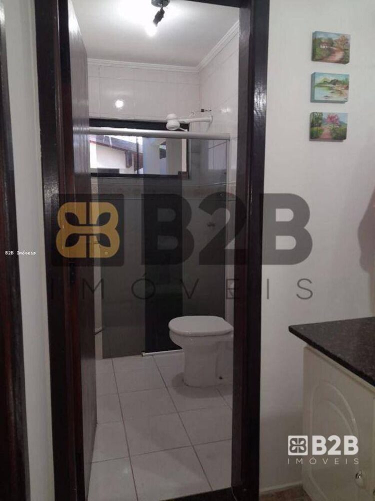 Casa, 3 quartos, 249 m² - Foto 3