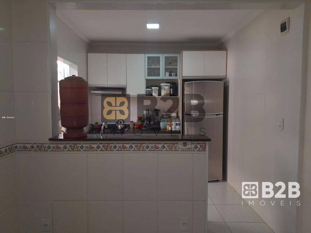 Casa, 3 quartos, 249 m² - Foto 4