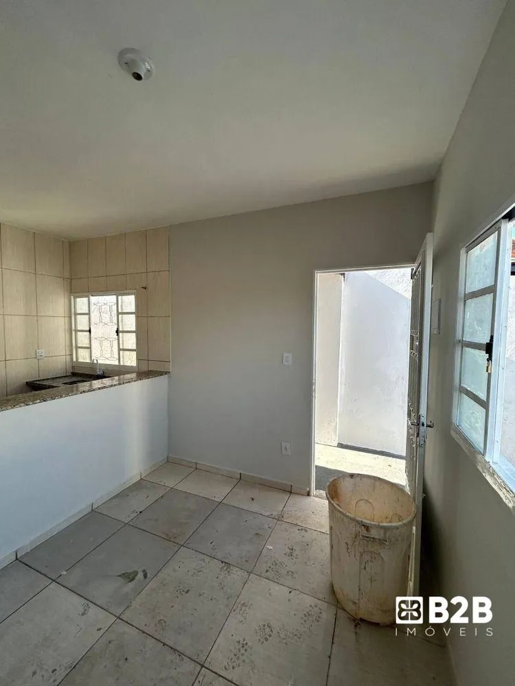 Casa, 1 quarto, 32 m² - Foto 2