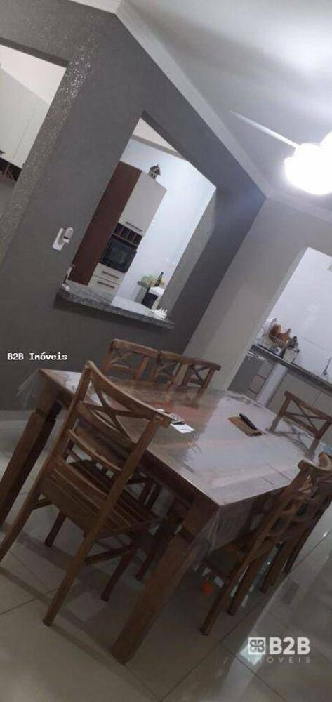 Casa, 2 quartos, 173 m² - Foto 25
