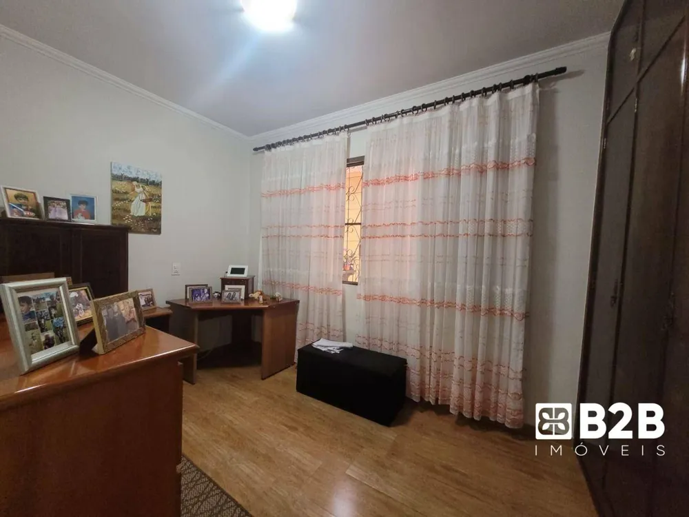 Casa, 3 quartos, 226 m² - Foto 7