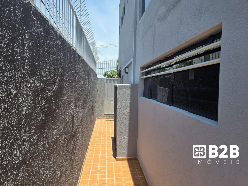 Casa, 5 quartos, 290 m² - Foto 4