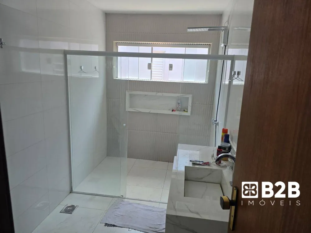 Casa, 5 quartos, 290 m² - Foto 3