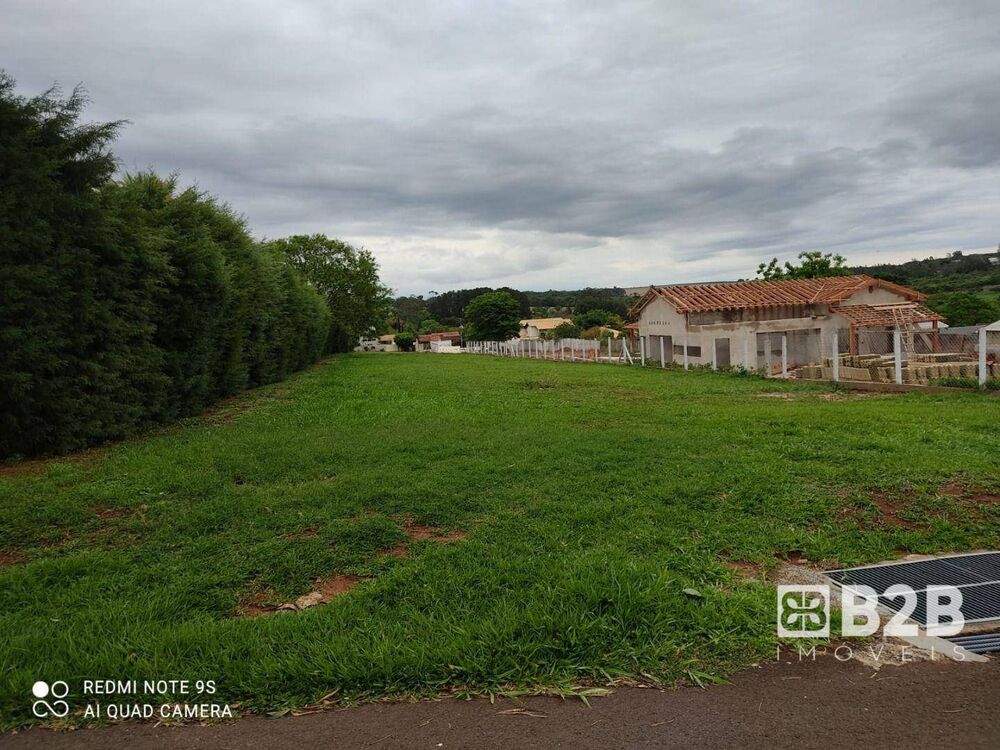 Loteamento e Condomínio, 2000 m² - Foto 1