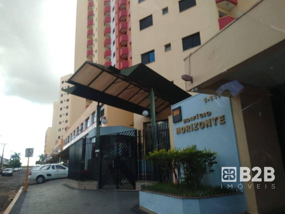 Apartamento à venda com 2 quartos, 76m² - Foto 1
