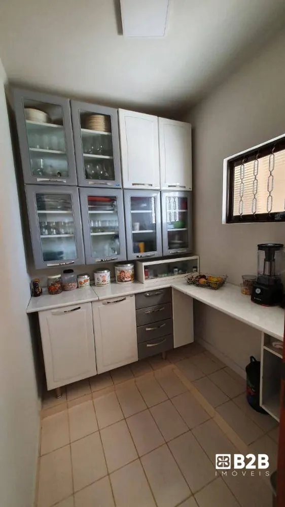 Casa, 4 quartos, 374 m² - Foto 4