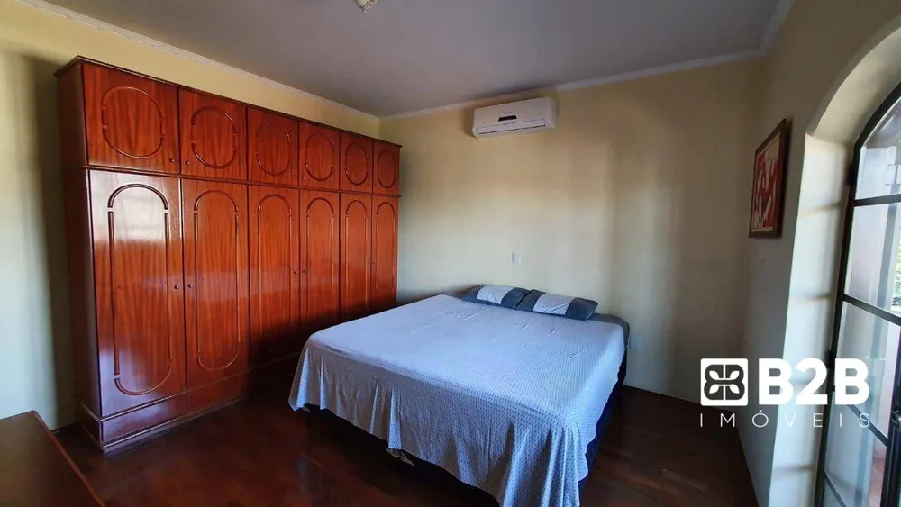 Casa, 4 quartos, 374 m² - Foto 9