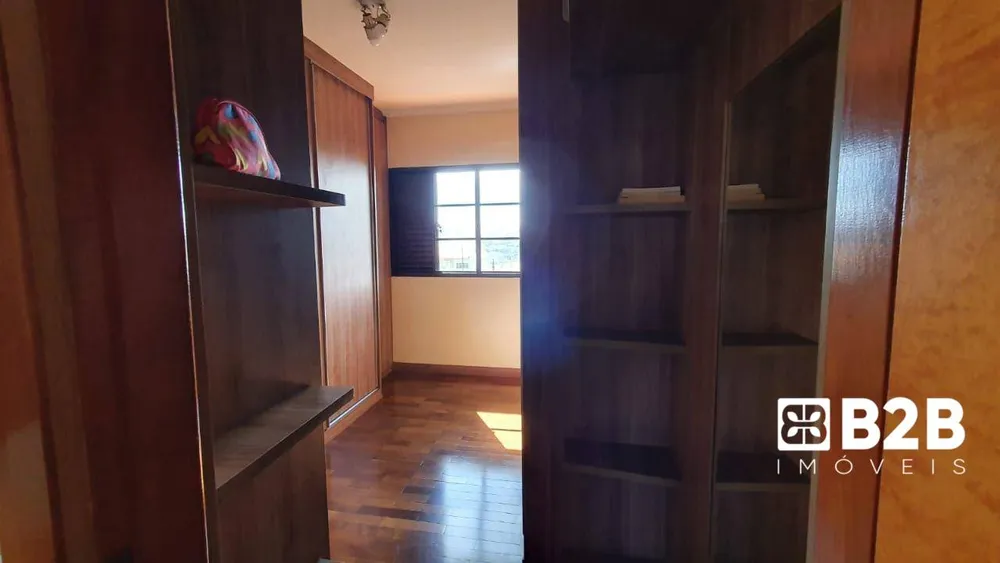 Casa, 4 quartos, 374 m² - Foto 10