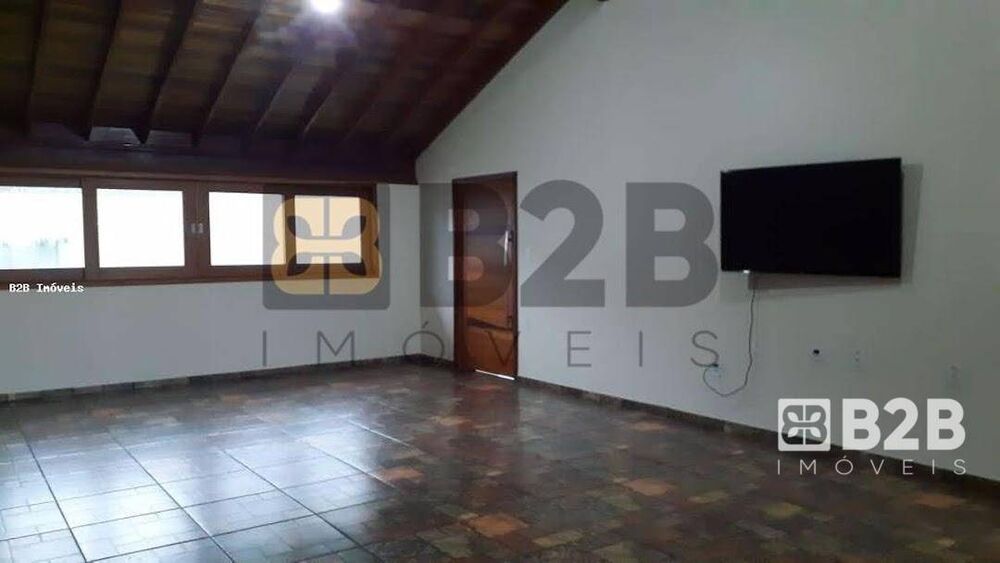Casa à venda com 3 quartos, 400m² - Foto 18