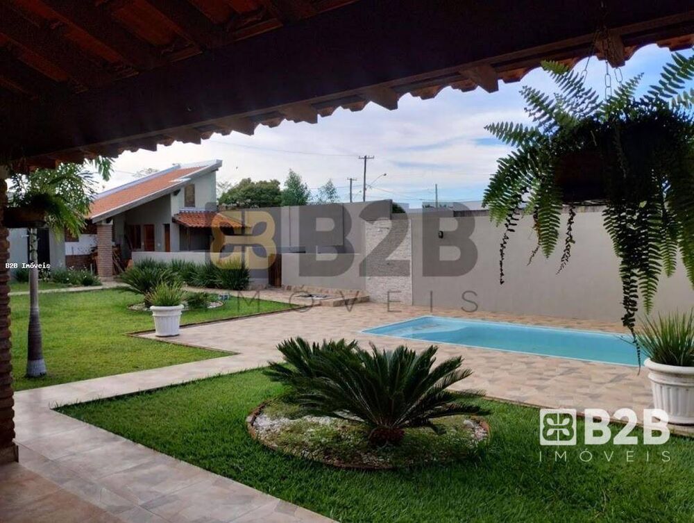 Casa à venda com 3 quartos, 400m² - Foto 5