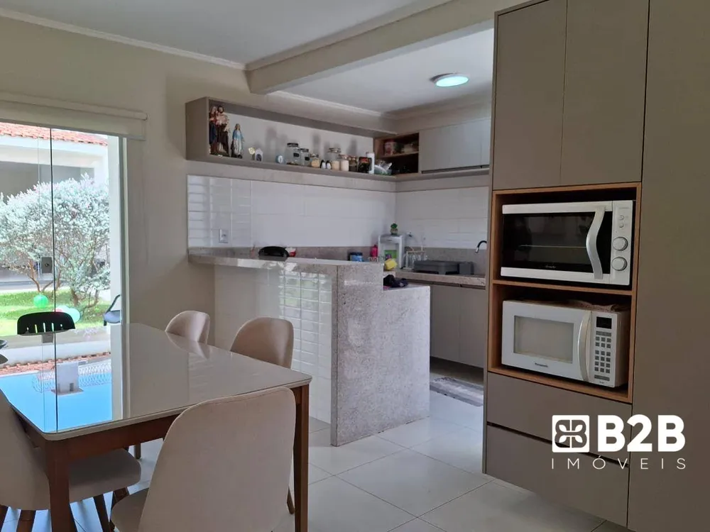 Casa, 4 quartos, 230 m² - Foto 6