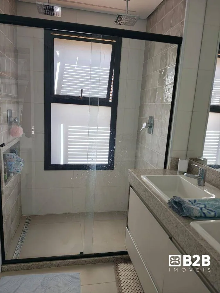 Apartamento, 3 quartos, 159 m² - Foto 2