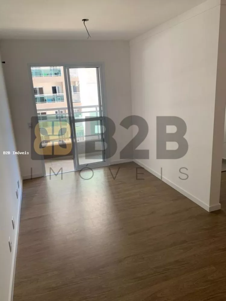 Apartamento à venda com 2 quartos, 60m² - Foto 1