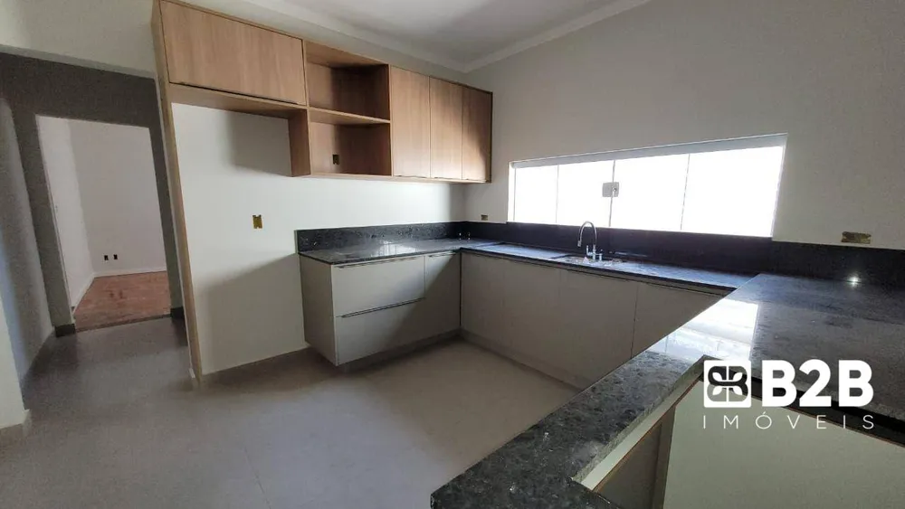 Casa, 3 quartos, 164 m² - Foto 2