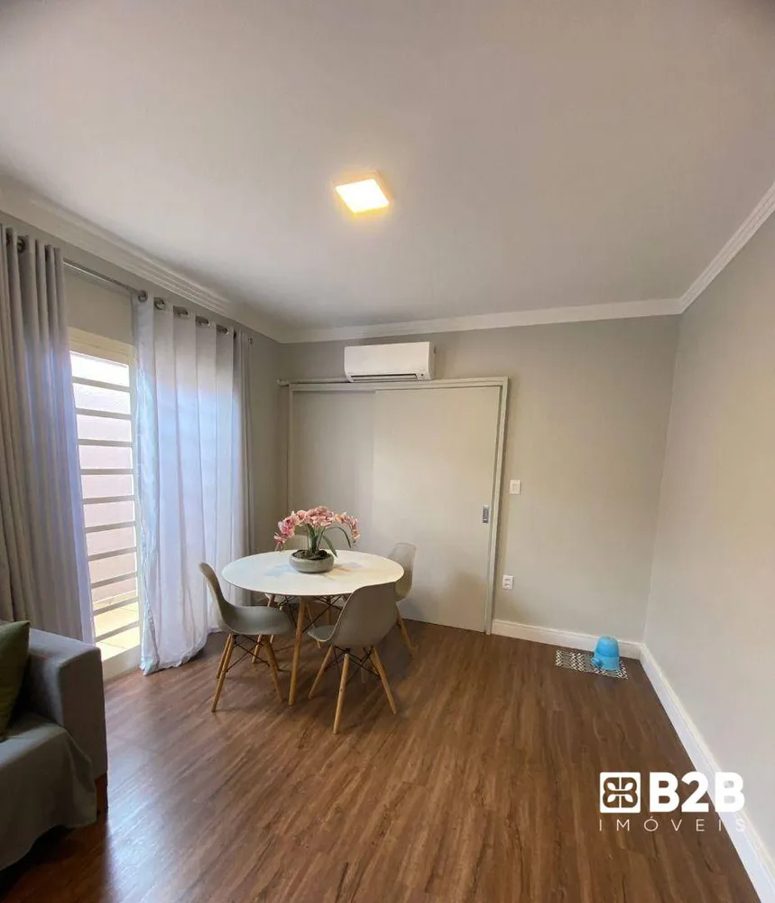 Casa, 3 quartos, 134 m² - Foto 4