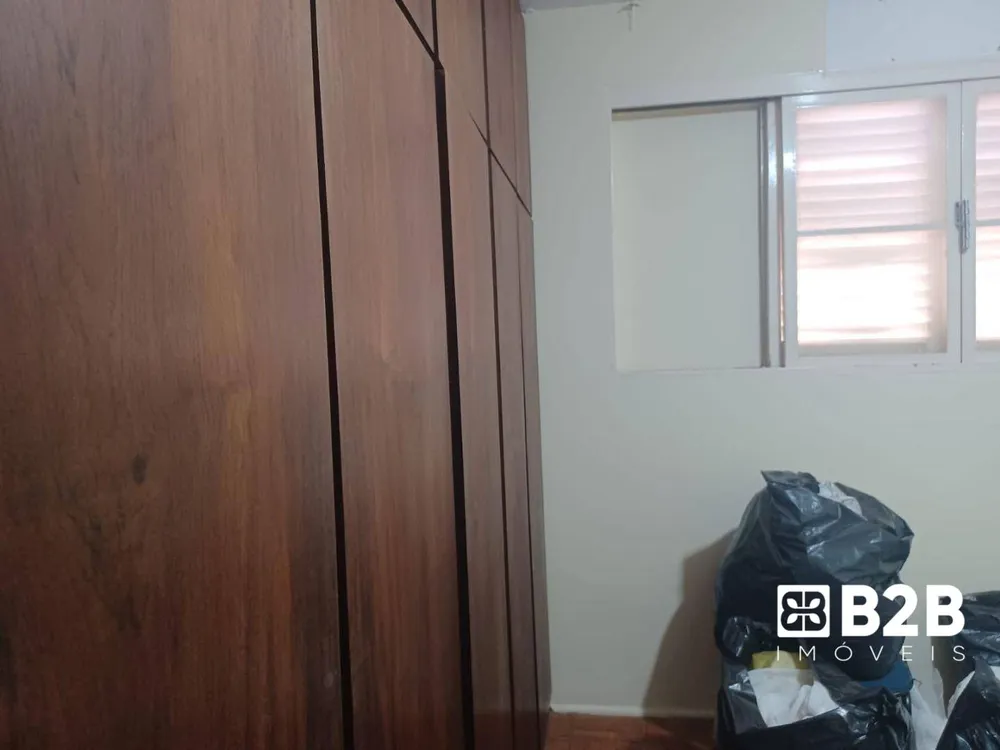 Casa, 5 quartos, 226 m² - Foto 2